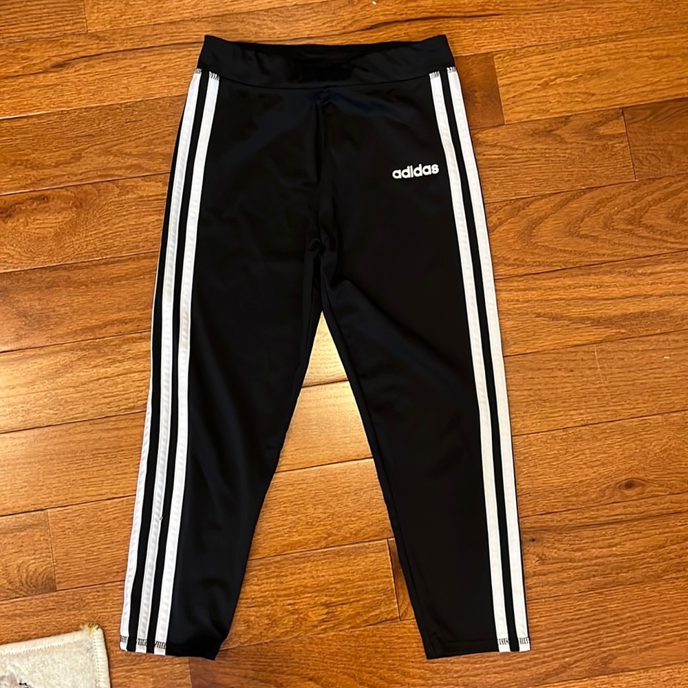 Girls adidas Capri leggings 10/12